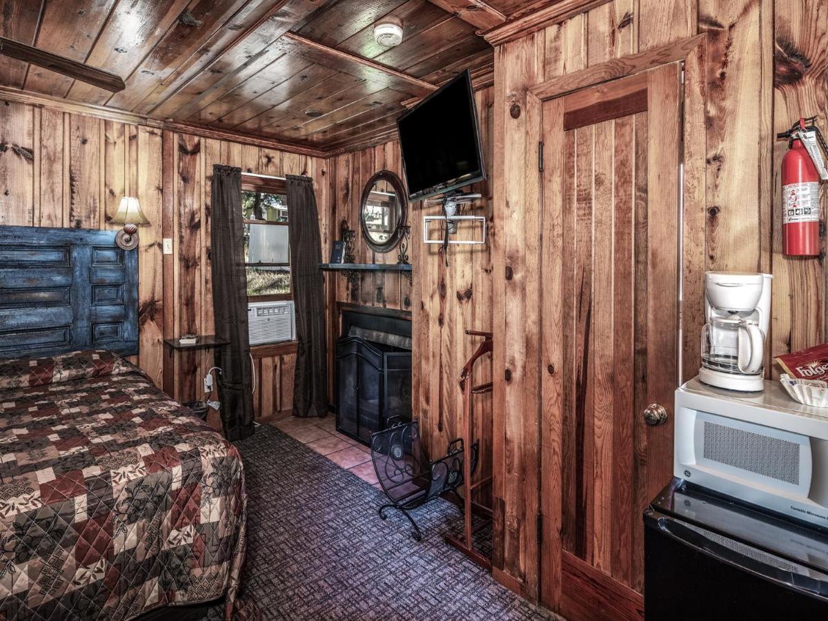 Apache Village 4, King Studio, Midtown, Sleeps 2 Ruidoso Εξωτερικό φωτογραφία